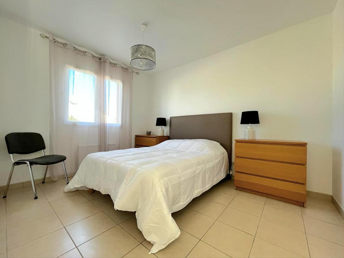 Logement Thermale Et De Tourisme Les Acacias 2 Jonzac Esterno foto